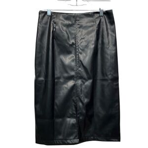 Ranlege faux leather skirt size 4 NEW